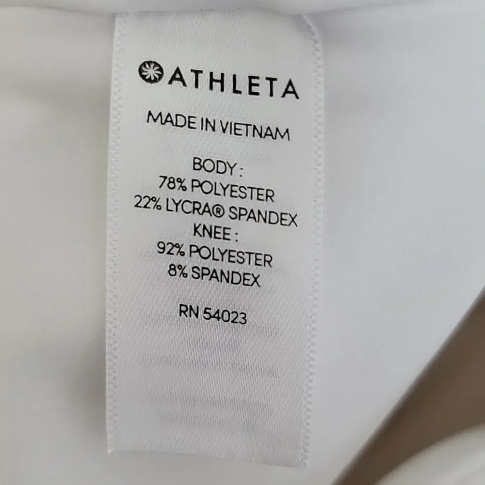 Athleta Mesh Contender Mid-Rise Capri Leggings‎ in White Medium